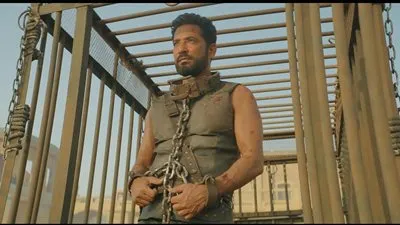 عمرو سعد يكشف عن موعد عرض فيلمه الغربان 