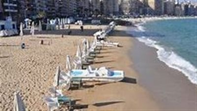عاجل:- رفع الرايات الحمراء على شواطئ الإسكندرية الغربية بسبب الأحوال الجوية