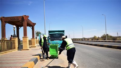 حملة مكبرة لرفع 344 طن من كميات القمامة والمخلفات ونقلها للمدافن العمومية بأسوان