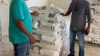 إدارة تموين برج العرب تشن حملات على مصانع تعبئة المواد الغذائية