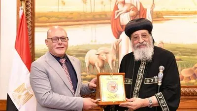 البابا تواضروس الثاني يستقبل وفدا من جامعة سوهاج