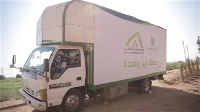 تحت مظلة التحالف الوطني.. أبو هشيمة الخير توزع الآلاف من كراتين المواد الغذائية ببني سويف ضمن حملة إيد واحدة