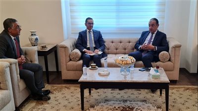 “الشيمي” يستقبل وزير الاستثمار والتجارة الخارجية لبحث تعزيز التعاون وجذب الاستثمارات 