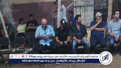 استعدادات لتشييع جثامين المنتجين حسام شوقي وفتحي إسماعيل ومحمود كامل من مسقط رأسهم في الغربية (صور)