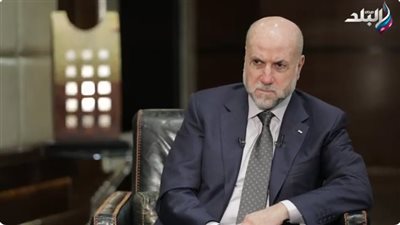 مستشار الرئيس الفلسطيني: أبو مازن بعبع إسرائيل.. ونتنياهو عدونا وليس خصمًا سياسيا (فيديو)