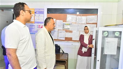 محافظ أسيوط يتفقد سير العمل بمستشفى الولادة والصحة الإنجابية بمنفلوط