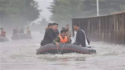 فيضانات كوريا الشمالية.. بوتين يعزي كيم ويؤكد دعمه