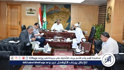 محافظ الفيوم يناقش مشكلات واحتياجات المواطنين لوضع حلول لها