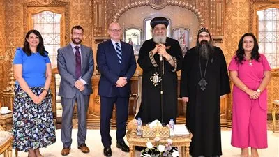 البابا تواضروس يستقبل السفير الكندي بالقاهرة