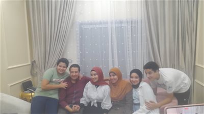 الطالبة سلمى محمود ابنة أسيوط الحاصلة على المركز السابع في الثانوية العامة: هدخل كلية الطب