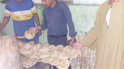 تموين أسيوط يغلق 5 مخابز بمركز البداري