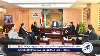 محافظ الفيوم يبحث مع وفد هيئة الاستثمار سبل التعاون المشترك