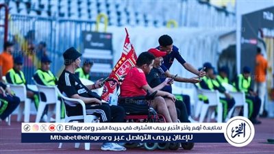 جماهير الأهلي تُزين مدرجات مواجهة سموحة قبل انطلاقها 