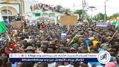 وارسو تعلق على رفع طلاب بولنديين للأعلام الروسية خلال احتجاجات في نيجيريا