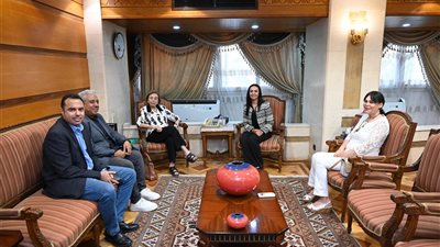 وزيرة التضامن الاجتماعي تستقبل وفد مهرجان أسوان لأفلام المرأة