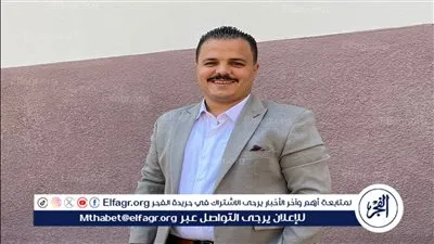 مصطفى سعداوي يهنئ الزميل ياسر مندور بمناسبة زفافه