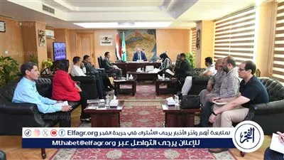 محافظ الفيوم يتابع آليات إعادة التوازن البيئي والحياة المائية لبحيرة قارون