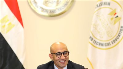 التطبيق من عام 2024/2025.. دمج الكيمياء والفيزياء.. واللغة الأجنبية الثانية والجيولوجيا وعلم النفس خارج المجموع