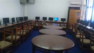 اقبال كثيف لطلاب الثانوية العامة بمعامل جامعة أسوان المرحلة الأولى للتنسيق