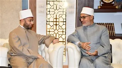 وزير الأوقاف يزور دار الإفتاء ويهنئ مفتي الجمهورية الجديد
