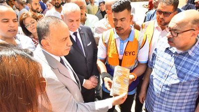 محافظ أسيوط يشهد تسليم شحنة جديدة من الادوية والمستلزمات الطبية 