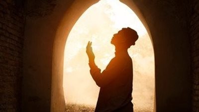 دعاء المظلوم: وسيلة للجوء إلى الله والتمسك بالعدل