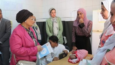 نائب وزير الصحة تتفقد سير العمل بالوحدة الصحية بقرية الشغبة بمركز أسيوط   