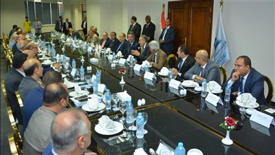 اتحاد الغرف التجارية: 100 شركة صينية للاستثمار في مصر... يعكس الثقة  في الاقتصاد المصري