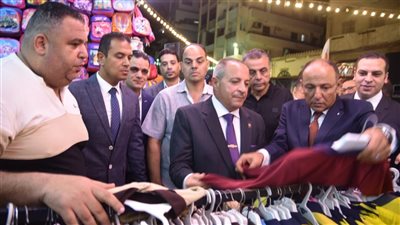 محافظ بورسعيد يفتتح معرض 