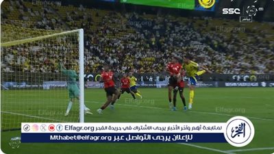 برأسية قوية.. رونالدو يفتتح أول أهداف النصر في دوري روشن أمام الرائد (فيديو)