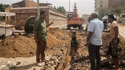 محافظ أسوان يأمر بحل المشاكل المتراكمة فى قطاع مياه الشرب والصرف الصحى داخل مركز ومدينة أسوان