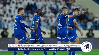 الهلال يبدأ حملة الدفاع عن اللقب بثلاثية في شباك الأخدود