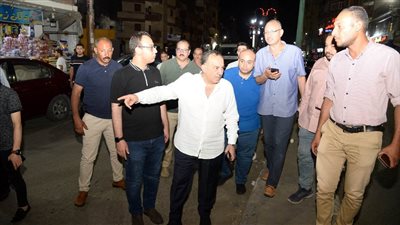 محافظ أسيوط يصدر توجيهاته بتطهير محطات الصرف الصحي 