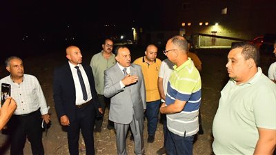 محافظ أسيوط يوجه بإزالة حديقة ترعة عبداللاه بالمعلمين وضمها للشارع