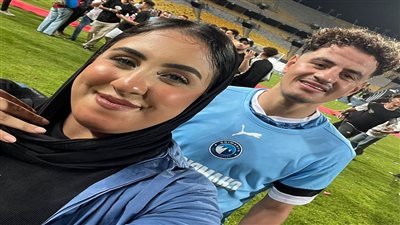 بلوجر أهلاوية تعيش في الإسكندرية وتثير غضب المشجعين على 