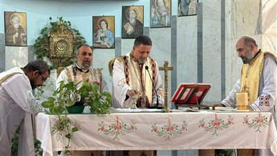 الأنبا بشارة يختتم الندوة التكوينية الأولى للكهنة المتزوجين وعائلاتهم