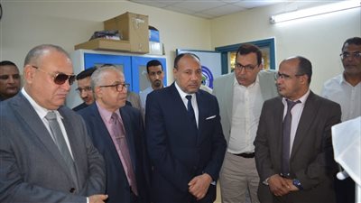 نائب رئيس جامعة الأزهر يفتتح مجمع عيادات وفحوصات الرمد بالمستشفى الجامعي بأسيوط  
