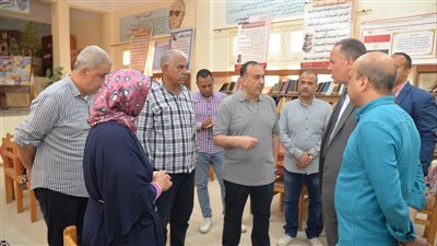 محافظ أسيوط يتفقد مديرية التربية والتعليم ومدرسة طه حنفي لمتابعة الاستعدادات النهائية للعام الدراسي الجديد  