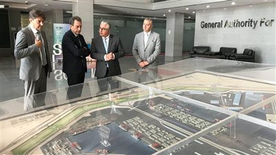 رئيس اقتصادية قناة السويس يستقبل السفير الفرنسي لبحث سبل التعاون في القطاعات ذات الاهتمام المشترك