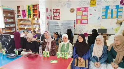 رئيس منطقة مطروح الأزهرية يكرم أوائل الطالبات بمعهد فتيات مطروح النموذجي