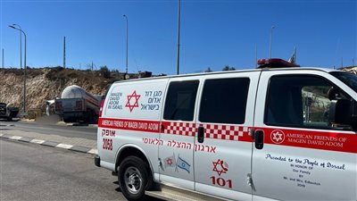 إصابة جندي إسرائيلي بعملية دهس شمالي رام الله