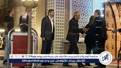 بملامح الحزن نبيل يودع سنية.. ياسر جلال أول الحضور في عزاء ناهد رشدي