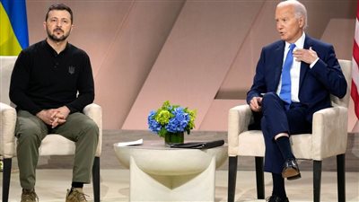 زيلينسكي يستعد لتقديم 