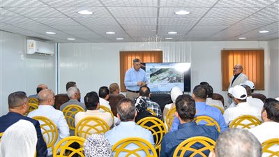 محافظ الإسكندرية يقوم بجولة تفقدية لإطلاع النواب على المخطط الاستراتيجي لشبكة الطرق بالمحافظة