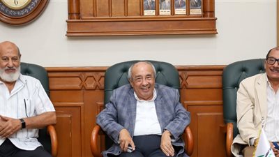 مجلس جمعية خريجي كلية الهندسة بحلوان يعلن تأييده لقرارات النقابة بقضية التعليم الهندسي