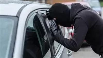 ارتكب 4 جرائم سرقة.. القبض على لص السيارات في مصر الجديدة