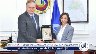 رئيس وفد الاتحاد الأوروبي يصل 