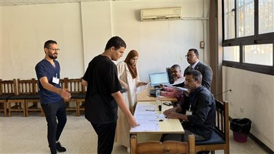 بدء الكشف الطبي على الطلاب الجدد بجامعة جنوب الوادي الأهلية 