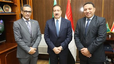 محافظ المنوفية يلتقي مدير مستشفى شبين الكوم التعليمي الجديد