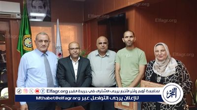 وكيل تعليم الدقهلية يكرم الفائزين بمراكز متقدمة بمسابقة 